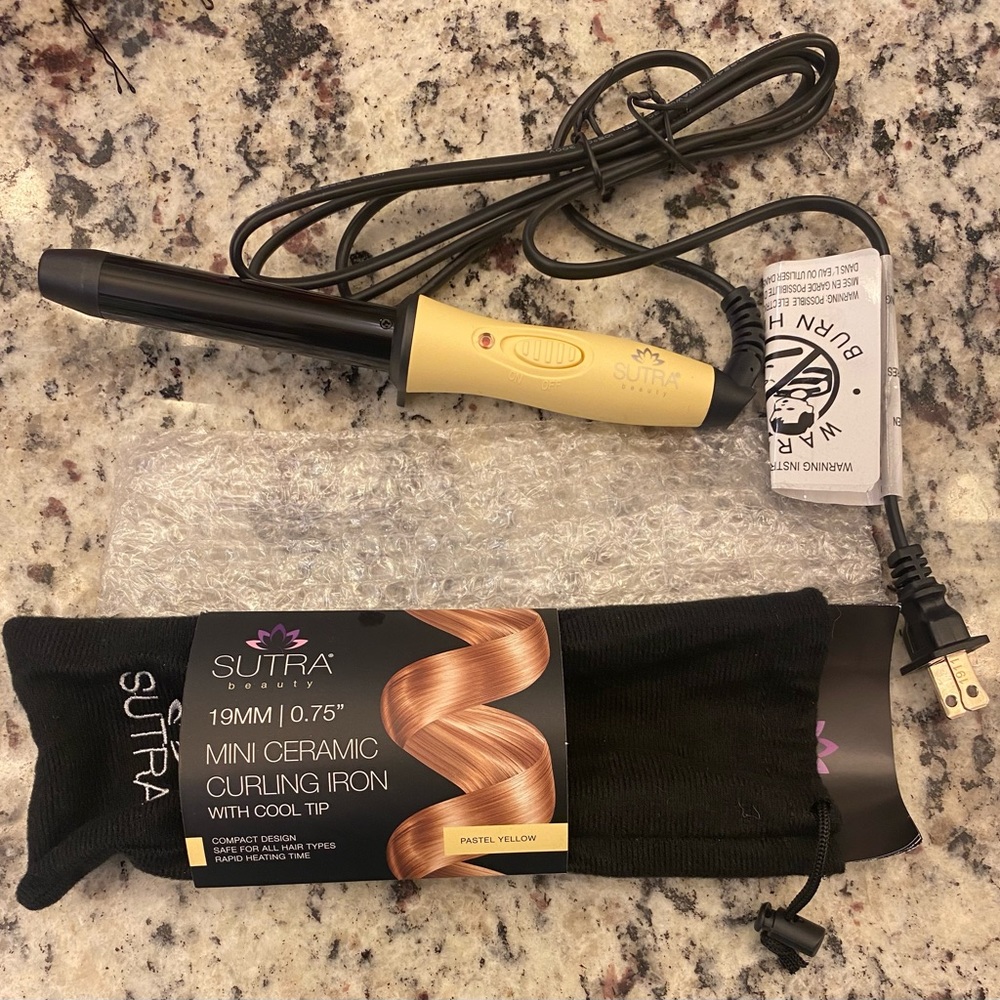 Brand New Sutra Mini Ceramic Curling Iron
Prefect for travel